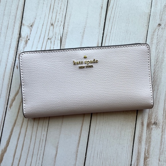 KATE SPADE Darcy Large Slim Bifold Wallet Lilac Moonlight WLR00545 - NWOT - Picture 1 of 4